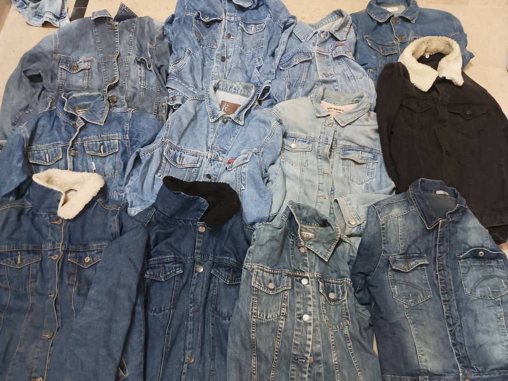 Jeans jacket