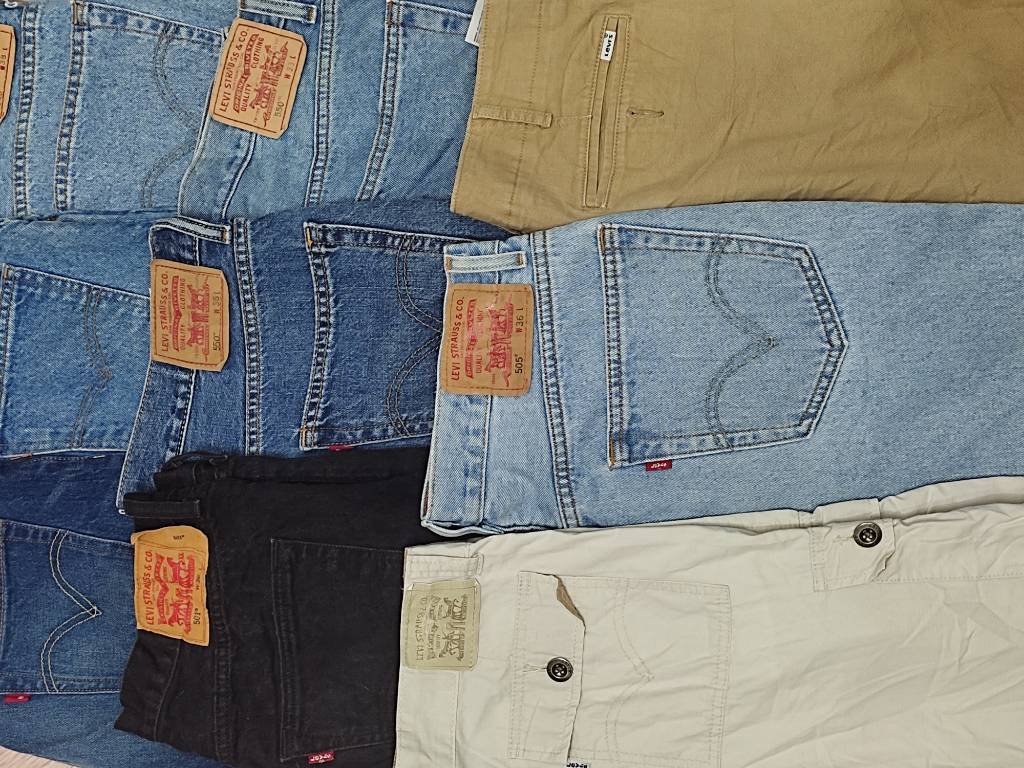 Levi's Shorts 70 pieces