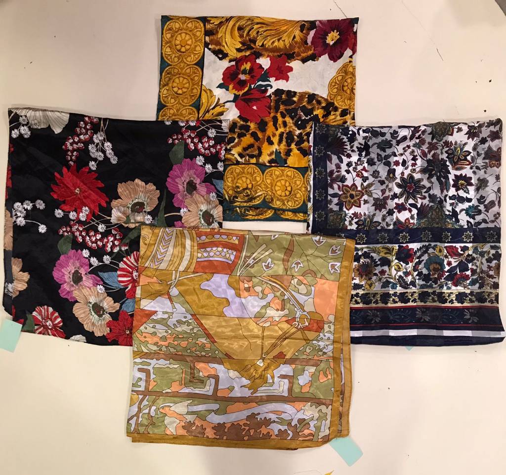 Y2K print silk scarves , (f646)