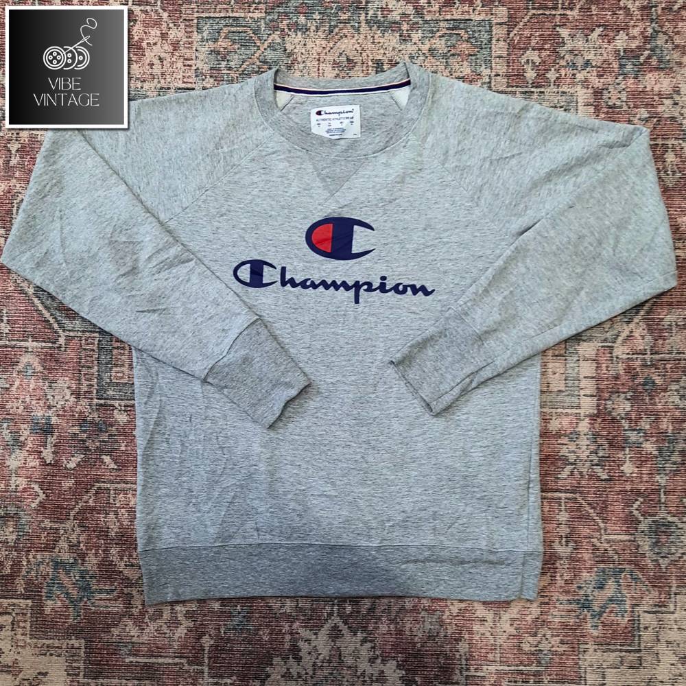 MIX BRANDED SWEATSHIRTS - 50 PCS