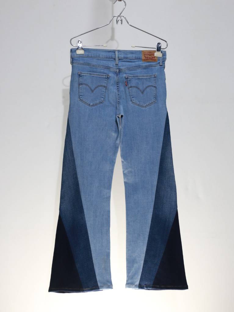 Überarbeitete Damen-Paneeljeans aus Damen Vintage Levis-Hosen, Stil # CR272