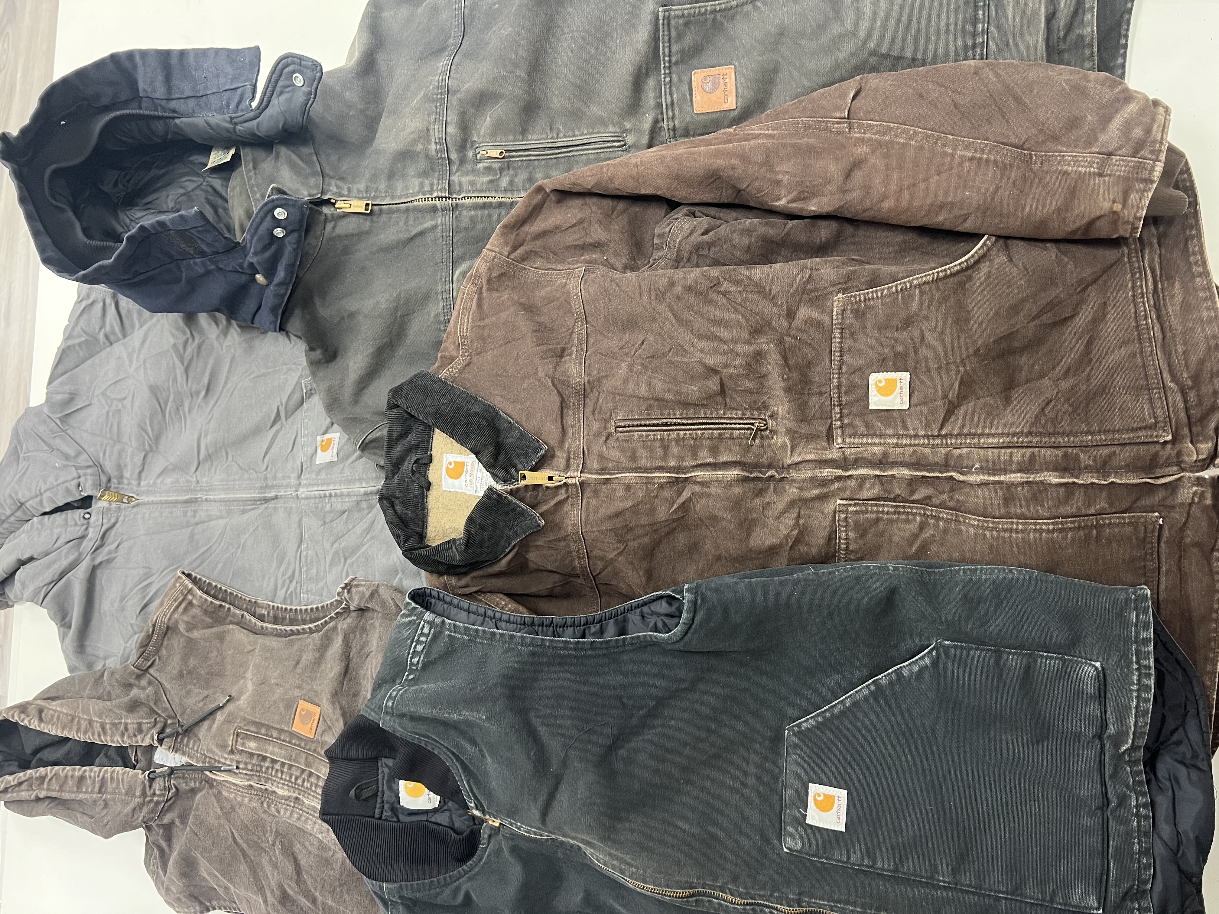 MENS Carhartt Jackets (10pcs)