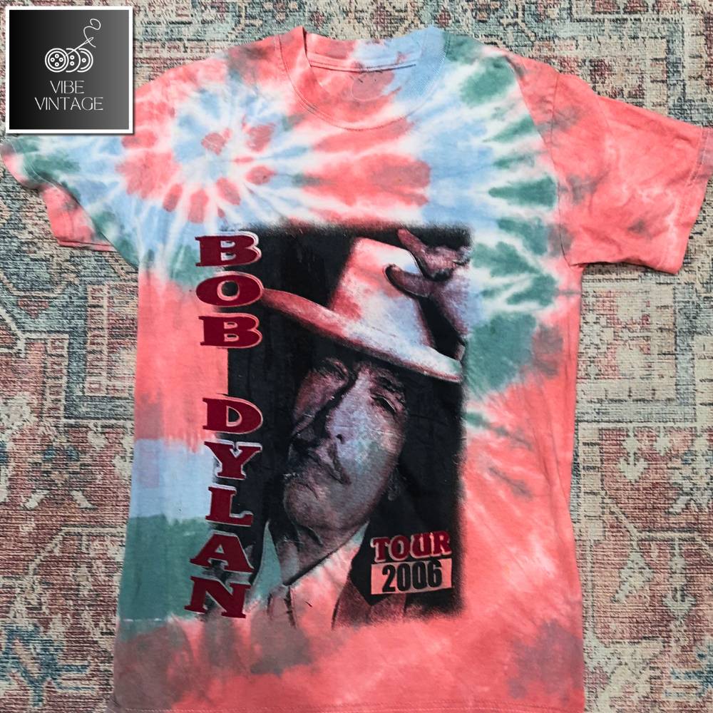 VINTAGE PRINTED T-SHIRTS 40 PCS BUNDLE