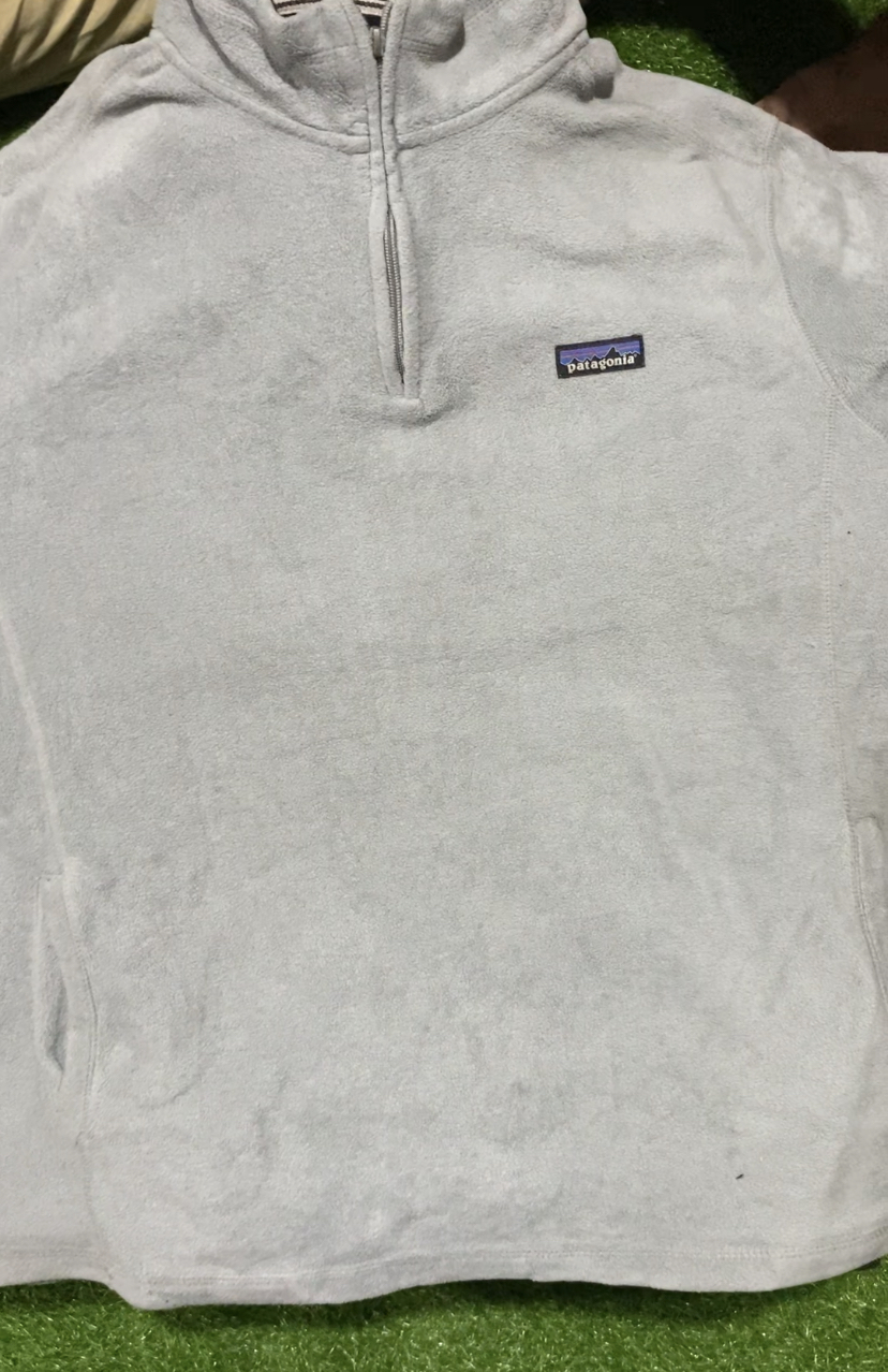 Patagonia Fleece Jackets - 27 pieces