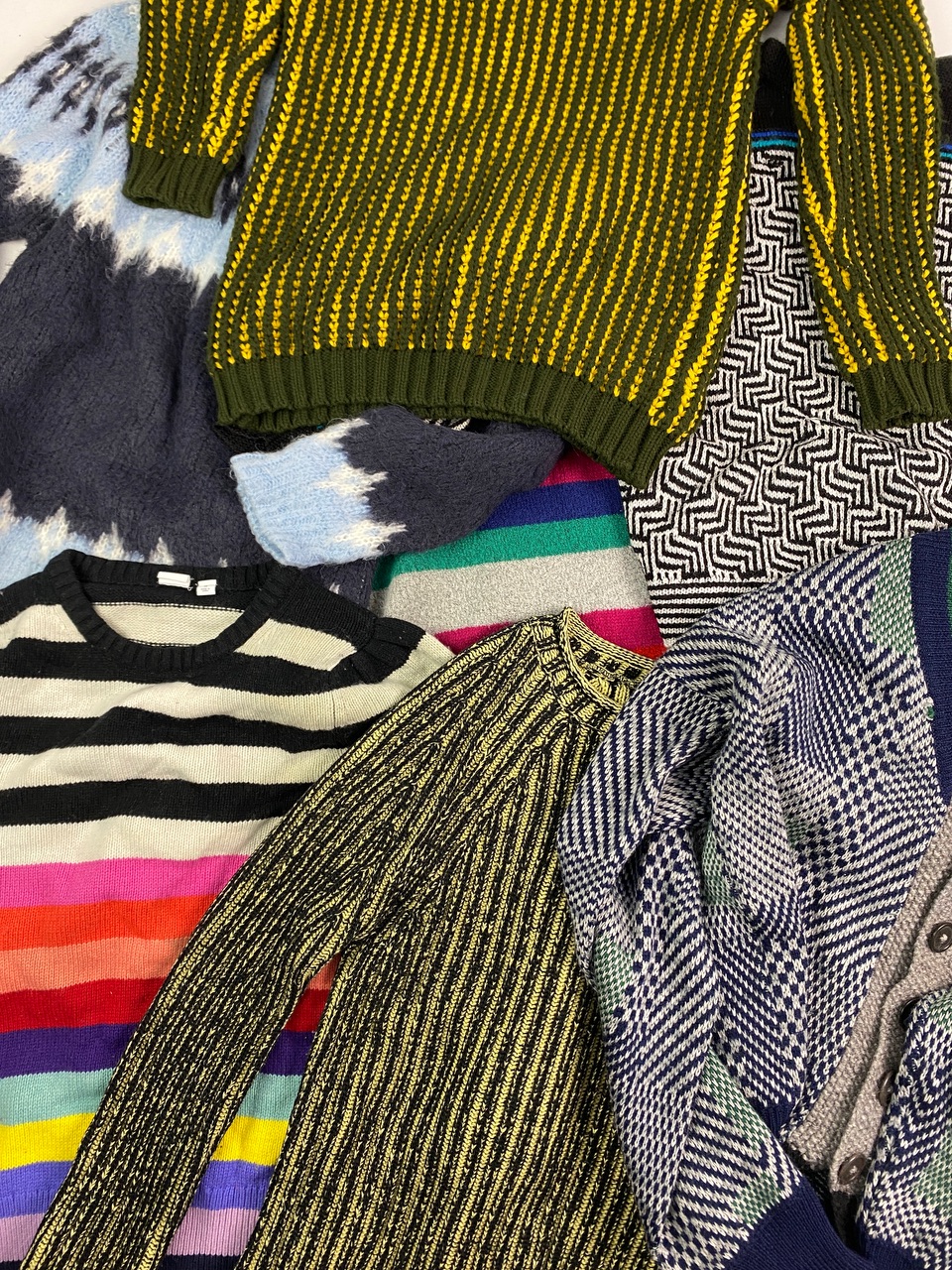 Vintage Sweaters Coogi styled mix 17 pieces