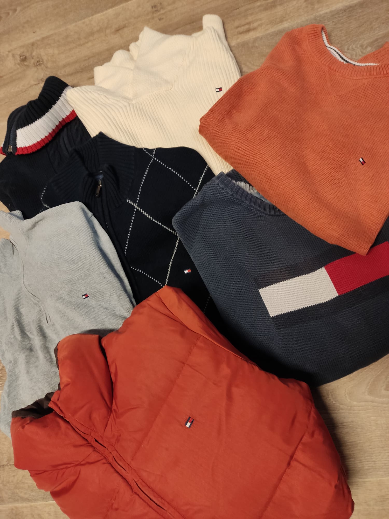 Sweaters Tommy Hilfiger