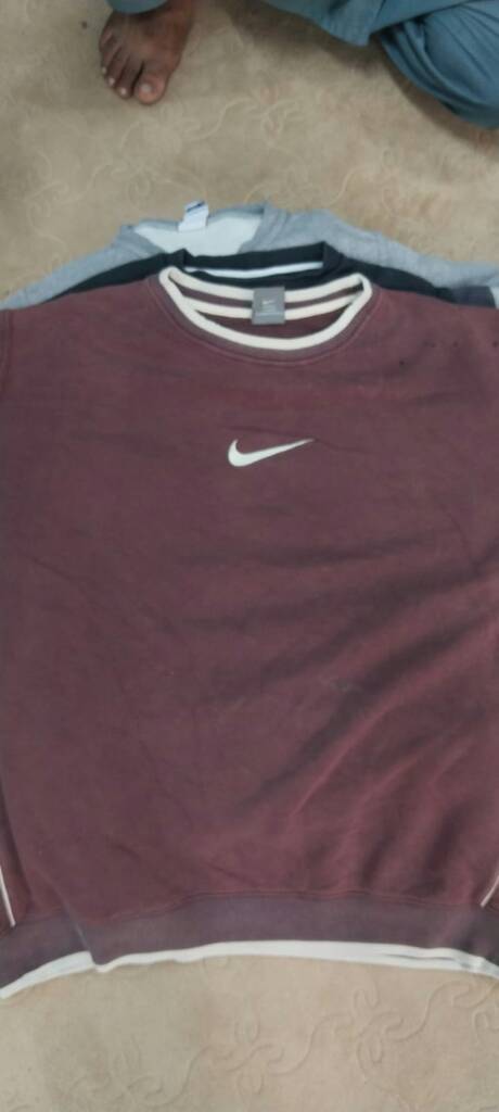 Nike round neck sweatshirt