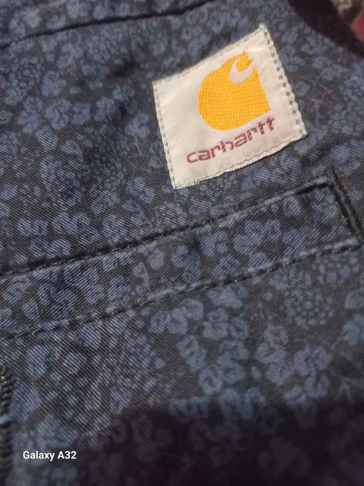 Branded carhartt shorts