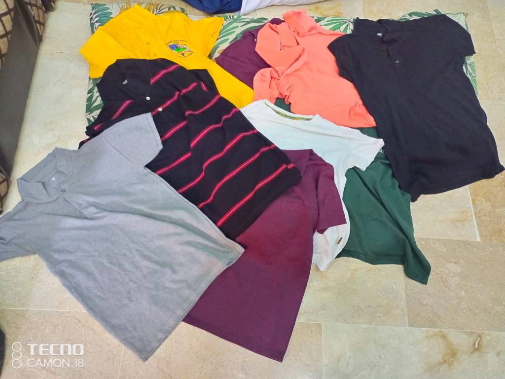 Old Navy Mens vintage T Shirts 10 Piece