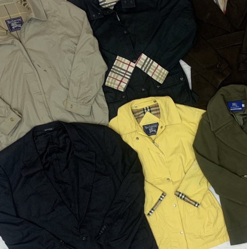 Burberry short coat