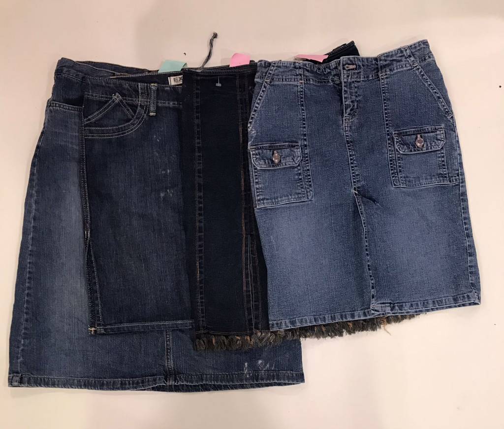 Y2K Denim Skirt mix , 15 - pieces , (f-600)
