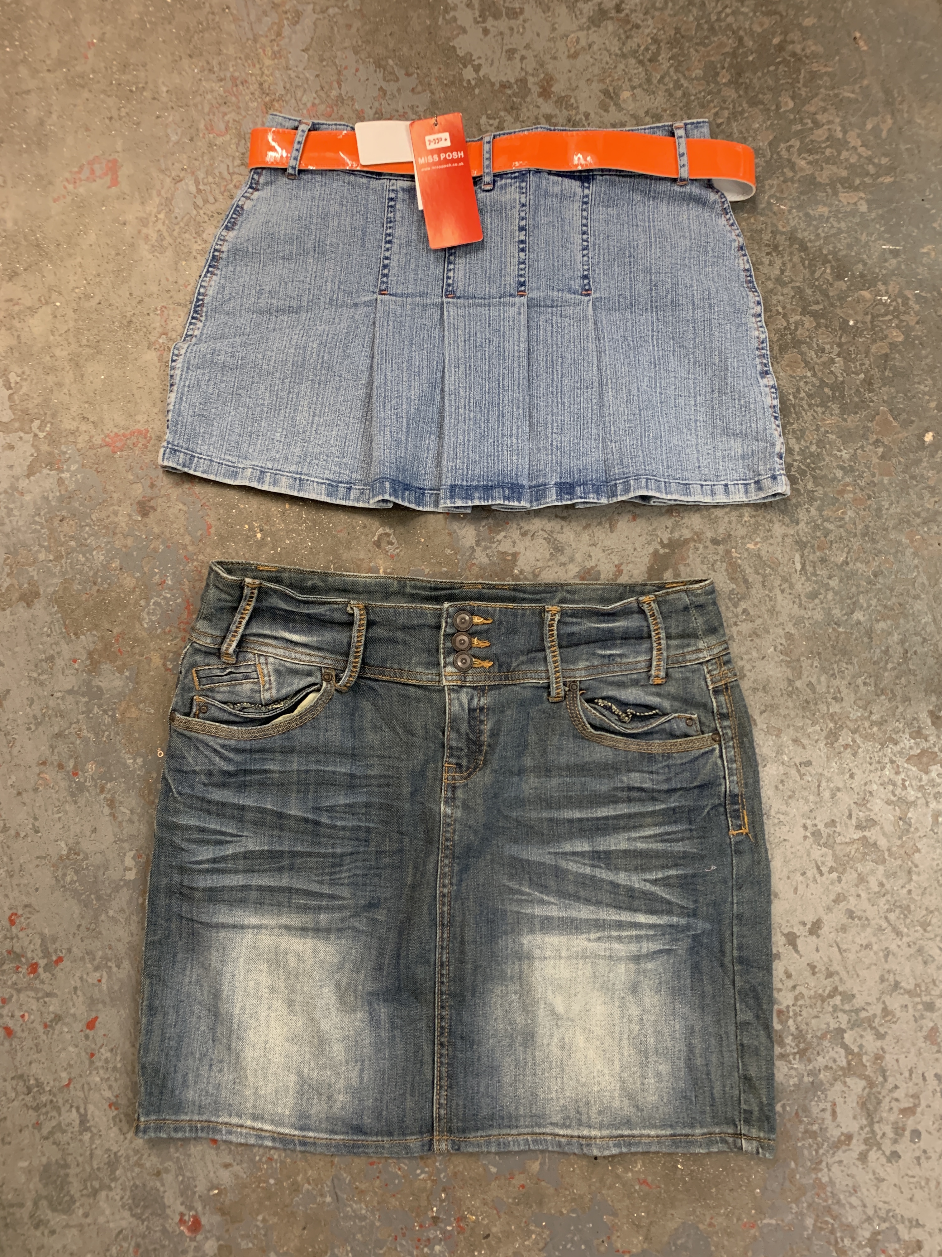 Y2K STYLE MINI/MIDI DENIM SKIRTS - 20KG SACKS